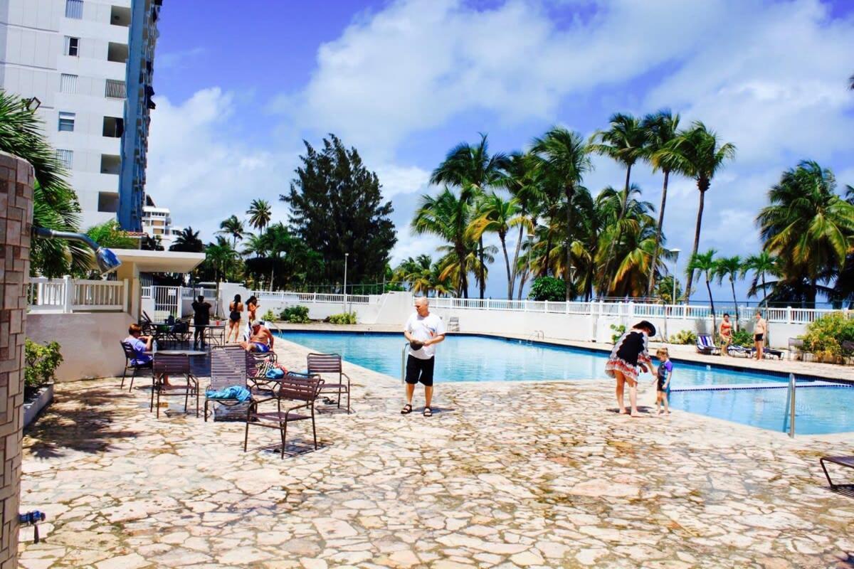 2Br Gem Ocean Front Building Isla Verde Beach San Juan Exterior photo