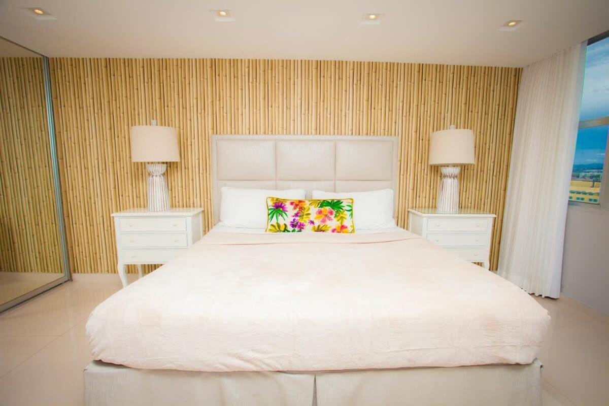 2Br Gem Ocean Front Building Isla Verde Beach San Juan Exterior photo